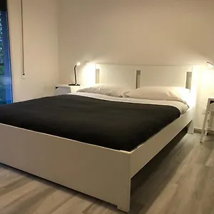 Four Bed & Breakfast